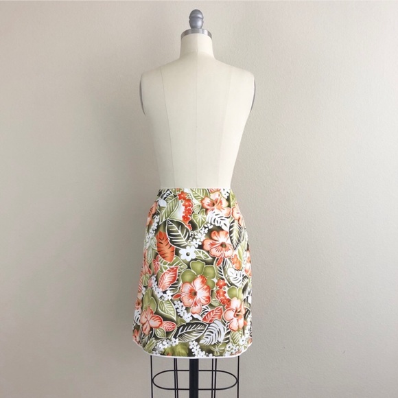 Island Republic Floral Skirt - Picture 4 of 6